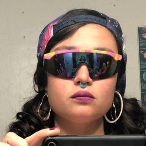 Meet your Posher, Chrissy